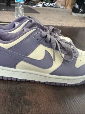 Nike Low Top Sneakers in Lavender and Creamy White